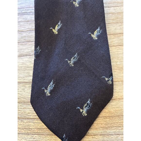 Vintage Men’s Italian Navy Tie 3.75” Flying Ducks Kasmir Wool Silk Blend Hunting - Picture 2 of 13